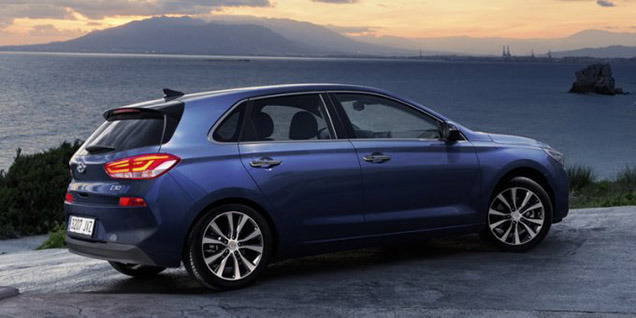 - ʳ:     Hyundai i30  